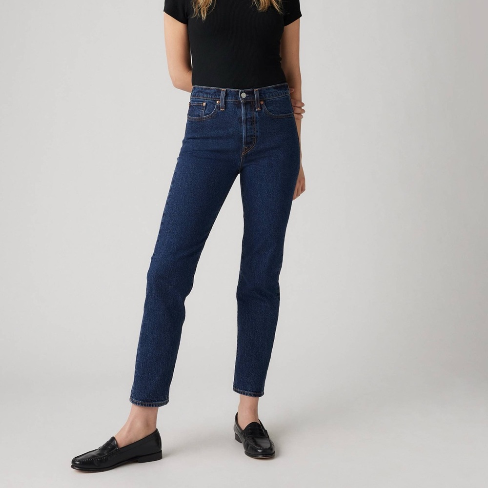 Levi's Women's Straight Leg Jeans - Blue